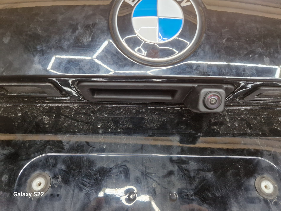 Originale Rückfahrkamera für BMW X3 G01 inkl. Einbau (Nachrüstung)