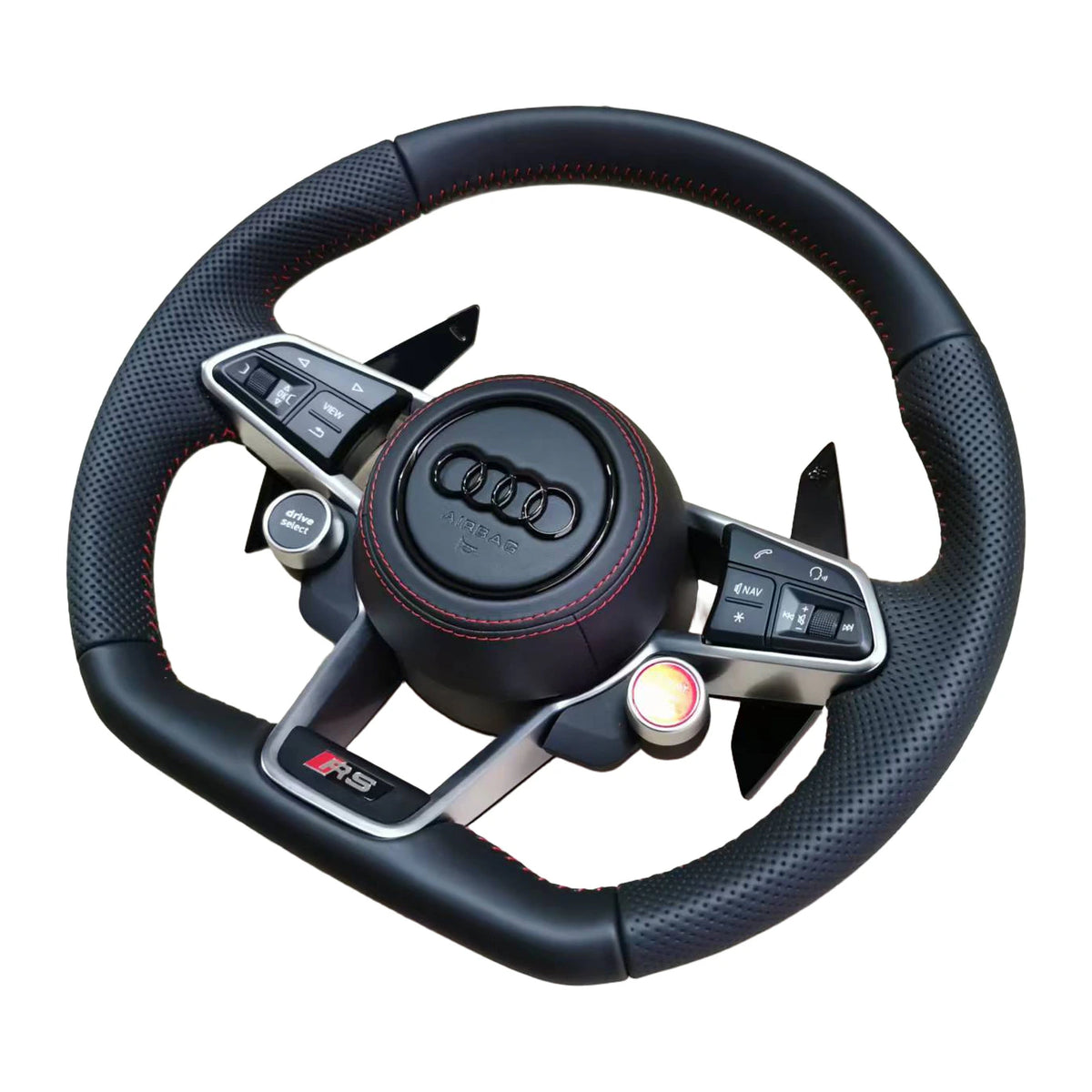 Audi RS-Sportlenkrad aus perforiertem Leder mit roter Naht und Satellitentasten in der Seitenansicht