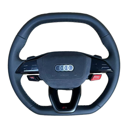 Audi S-Sportlenkrad im neuen Design aus Leder, oben und unten abgeflacht