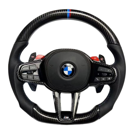 BMW M-Lenkrad mit Carbon und perforiertem Leder, M-Farbstreifen auf 12 Uhr und roten M-Tasten
