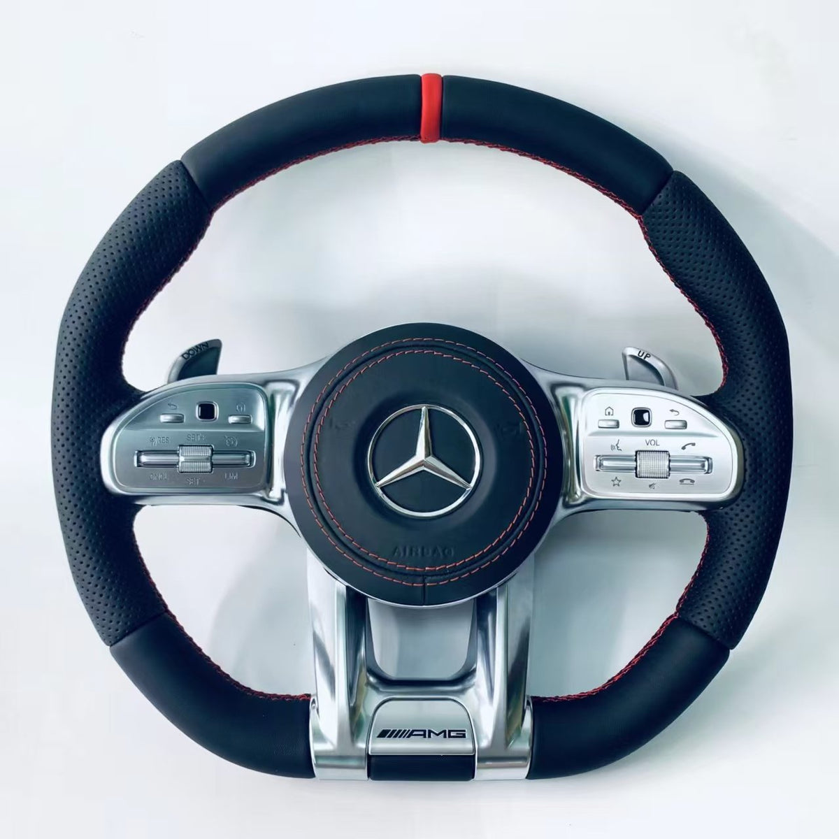 Sportlenkrad Mercedes-Benz im AMG-Design – Glattleder mit roter 12-Uhr-Markierung und roter Naht (Airbag nicht im Lieferumfang)